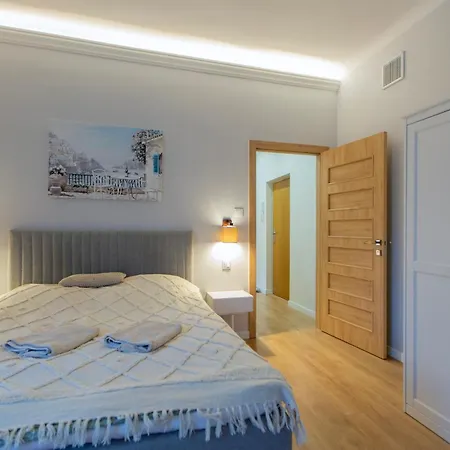 Premium - Brama Krakowska - Old Town *